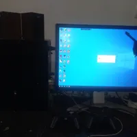 کامپوتر یا کیس ddr3 مخصوص گیم و ... به همراه وسایل