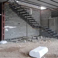 پله معلق، گرد، باکس وسط، استیل|مصالح و تجهیزات ساختمان|پردیس, |دیوار