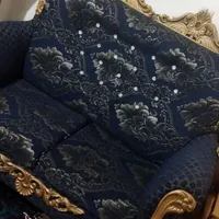 مبلمان هفت نفره همراه میز عسلی