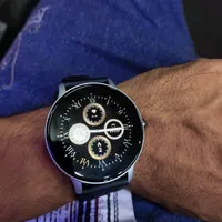 ساعت هوشمند با قابلیت تماس
