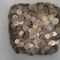 سکه جمهوری اسلامی مغازه