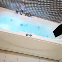 وان جکوزی اکریلیک جکوزی شیر هالوژن دکومکور مدل ویو