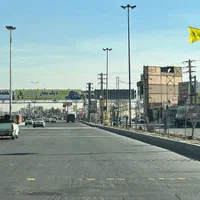 زمین تجاری سند دار براصلی شریف اباد(اتوبان)|فروش زمین و ملک کلنگی|شریف‌آباد, |دیوار