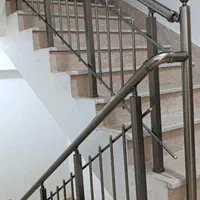 خدمات ونصب نرده های استیل وآلومینیوم|خدمات پیشه و مهارت|ارومیه, |دیوار