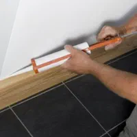 نصاب درب نصاب قرنیز چوبی و pvc|خدمات پیشه و مهارت|رشت, یخسازی|دیوار