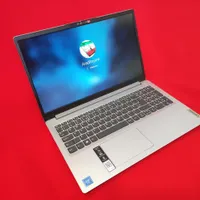 لنوو۲۰۲۴ نوبا گارانتی ، هارد پرسرعت SSD رم هشت|رایانه همراه|مشهد, عامل|دیوار