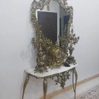 خریدار وفروشند شمعدان برنزی سالم و شکسته