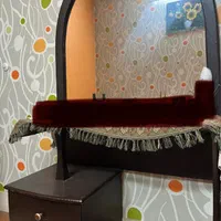 تخت خواب ۲ نفره و میز آرایش و پاتختی|تخت و سرویس خواب|اصفهان, گلزار|دیوار