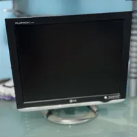 مانیتور ال جی مدل LG L1740P|قطعات و لوازم جانبی رایانه|مشهد, نرگس|دیوار
