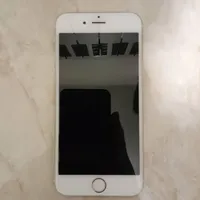 اپل iPhone 6s با حافظهٔ ۱۶ گیگابایت