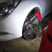 مرکز تابگیری دیسک و رفع لرزش ترمز آمانج صنعت