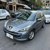 ۲۰۷ خاکستری مدل۹۶ دنده‌ای-کم کارکرد فنی بسیار سالم|خودرو سواری و وانت|تهران, میرداماد|دیوار