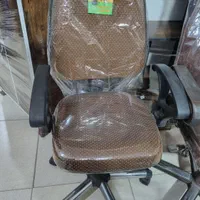 صندلی اداری جک دار