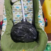 کالسکه در حد نو زیاد. استفاده نشده تو انباری بوده