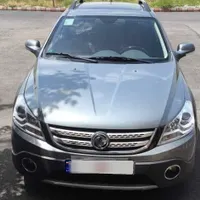 دانگ فنگ H30 کراس، مدل ۱۳۹۶