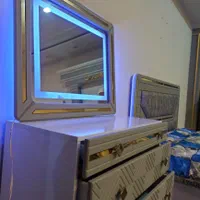 سرویس خواب دونفره چوب راش با تاج کلاسیک