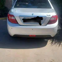 دنا پلاس اتوماتیک، مدل ۱۴۰۲