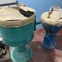 دو عدد تنبک