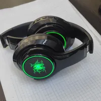 هدفون بیسیم مشکی RGB