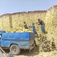 نیسان کمپرسی نخاله ماسه خاک اجر ریگ بادامی شن