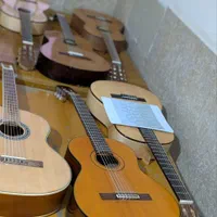 آموزش گیتار به همراه کنسرت