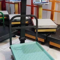 ترازو باسکول ۳۰۰کیلویی ۱۰۰e ۲۰۰e e۱۵۰ e۴۰کیلویی|فروشگاه و مغازه|تهران, شهرک آزادی|دیوار
