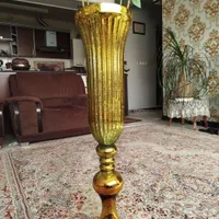 گلدان شیشه ایی با گل مصنوعی|صنایع دستی و سایر لوازم تزئینی|شیراز, شاه قلی بیگی|دیوار