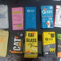 تعداد زیادی از گلس موبایل موجود است