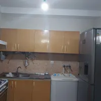 کابینت در حد نو۱۴تا در میخوره با هود وسینگ