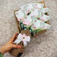 تزئین گل با اسکناس|گل مصنوعی|تهران,  امام زاده قاسم (نیاوران)|دیوار