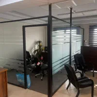 پارتیشن شیشه ای فریم لس تک جداره