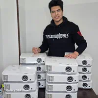 ویدیو پروژکتور با مهلت تست