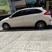 امویام 315 هاچبک ساده، مدل ۱۳۹۲