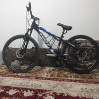 دوچرخه پسرمودزدیدن لطفا اگه دیدین بهم اطلاع بدین