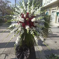تاج گل ( ترحیم ) همراه با ارسال درتمام نقاط استان|خدمات پذیرایی، مراسم|کرمانشاه, |دیوار