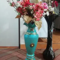 گل و گلدان