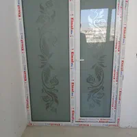 پنجره دوجداره و توری کشویی ثابت و کشویی