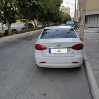 جک J4، مدل ۱۴۰۰