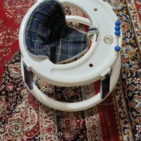 دو عدد روراک بچه کاملا تمیز و سالم