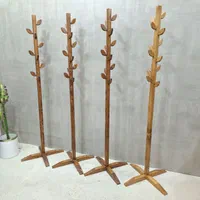 چوب لباسی برگ