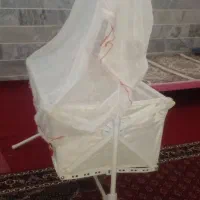 یه عدد گهواره درحد نو بفروش میرسد قیمت توافقی|تخت و صندلی بچه|قروه, |دیوار