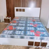 تخت خواب دونفره|تخت و سرویس خواب|یزد, |دیوار