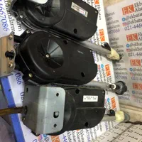 کنسول زیر دستی ماکسیما کلیدبالابر آنتن برقی maxima|قطعات یدکی و لوازم جانبی|تهران, کوی بیمه|دیوار