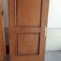 باسلام یک عدد یخچال فریزر درحدنووتعدادی درب اتاق