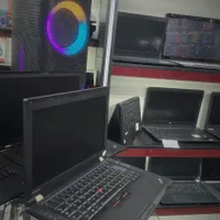 Laptop stock