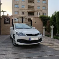 امویام 315 هاچبک اسپرت لاکچری، مدل ۱۳۹۶