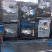 گاوصندوق نمایشگاهی‌‌املاک|دفتر کار|اسلام‌شهر, شهرک مفیدی|دیوار