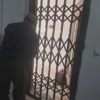 حفاظ  آکاردئونی،نرده فرفورژه ایی|خدمات پیشه و مهارت|کرمانشاه, |دیوار