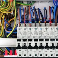 برقکار. نصب آیفون تصویری.کولر آبی.نور مخفی.هالوژن