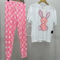 مدل خانم موجه و با نظم